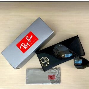 Ray-Ban Aviator Sunglasses with Black Frames and Green Lenses
